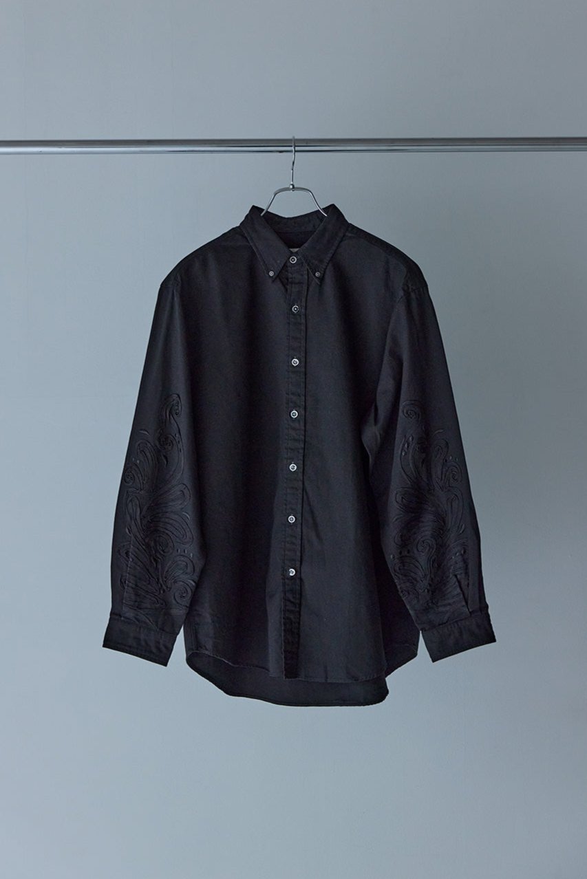 SLEEVE EMB SHIRT